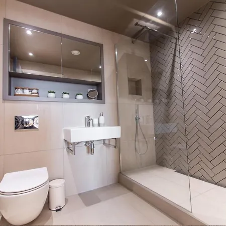 Entire 2 Bed - No. 49 - The Cosy Collection Ltd Apartment York