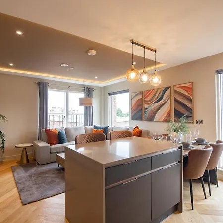 Apartment Entire 2 Bed - No. 49 - The Cosy Collection Ltd *