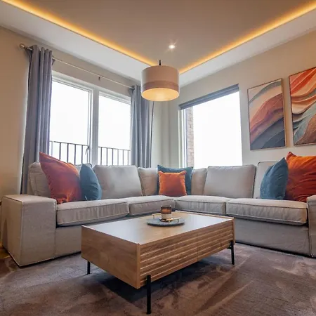 Entire 2 Bed - No. 49 - The Cosy Collection Ltd